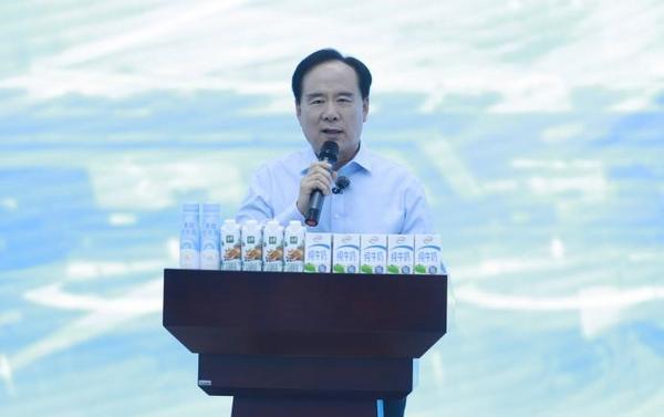 “玩”明白了！首部乳业科普剧本杀上线澳门新葡京入口这个六一伊利把牛奶知识(图3)